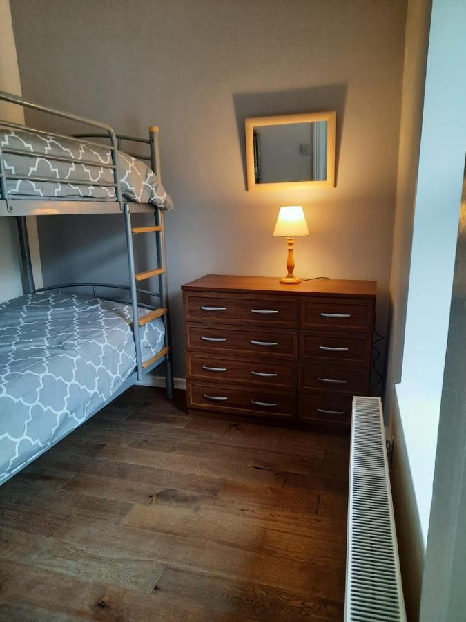 Penrhyndeudreath Snowdonia Rock Cottage - Cosy And Pet Friendly المظهر الخارجي الصورة